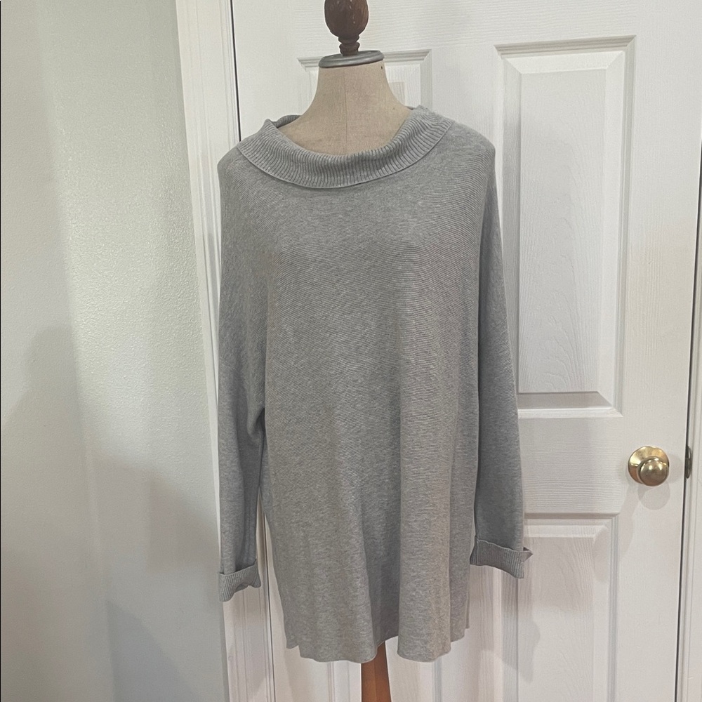 Eileen Fisher 100% organic cotton Gray long sleeve tunic Sweater women’s size L